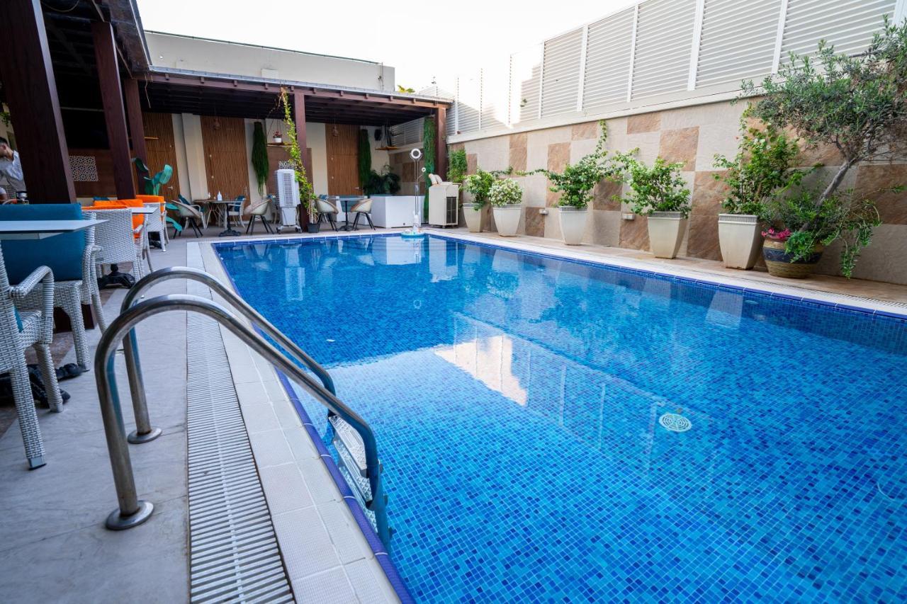Royal Prestige Hotel Dubai Bagian luar foto